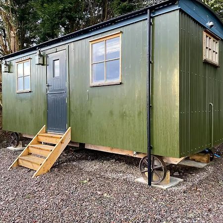 Corry Lodge Estate - Sheperds Huts Or Container Stays With Sea View Broadford (Isle of Skye) Buitenkant foto